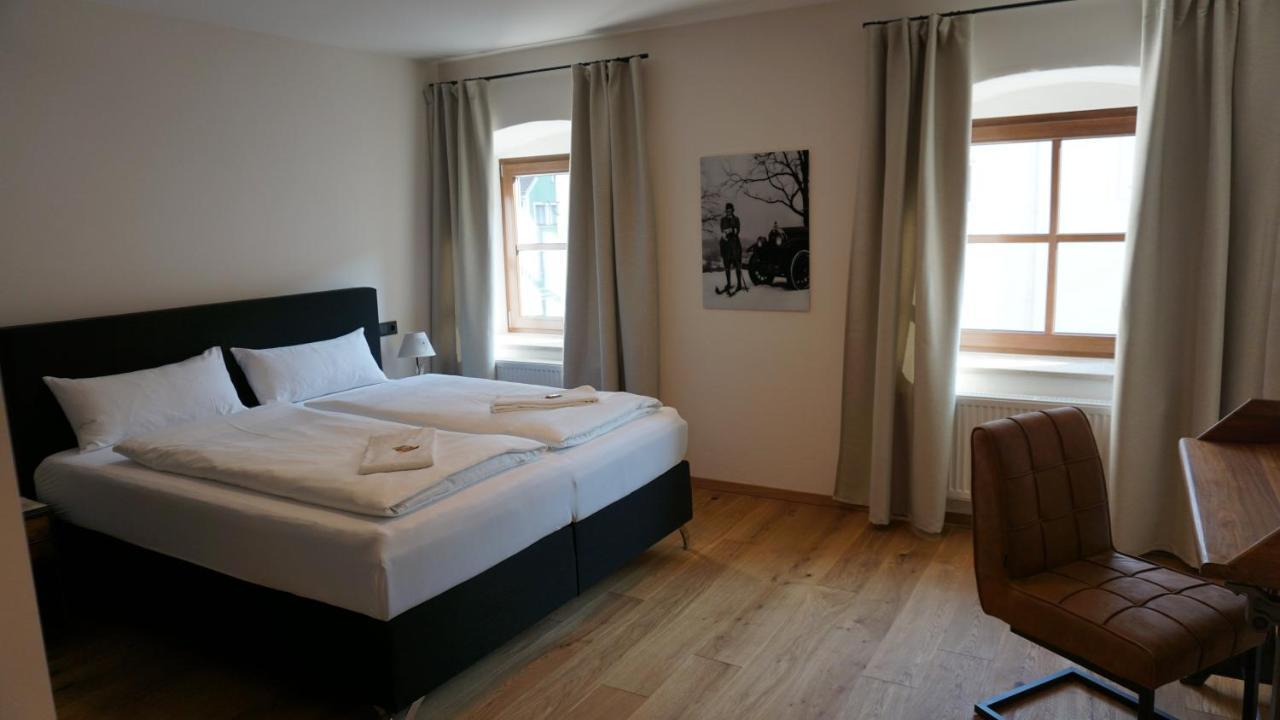 Hotelgasthof Kirchenwirt Schierling Екстериор снимка