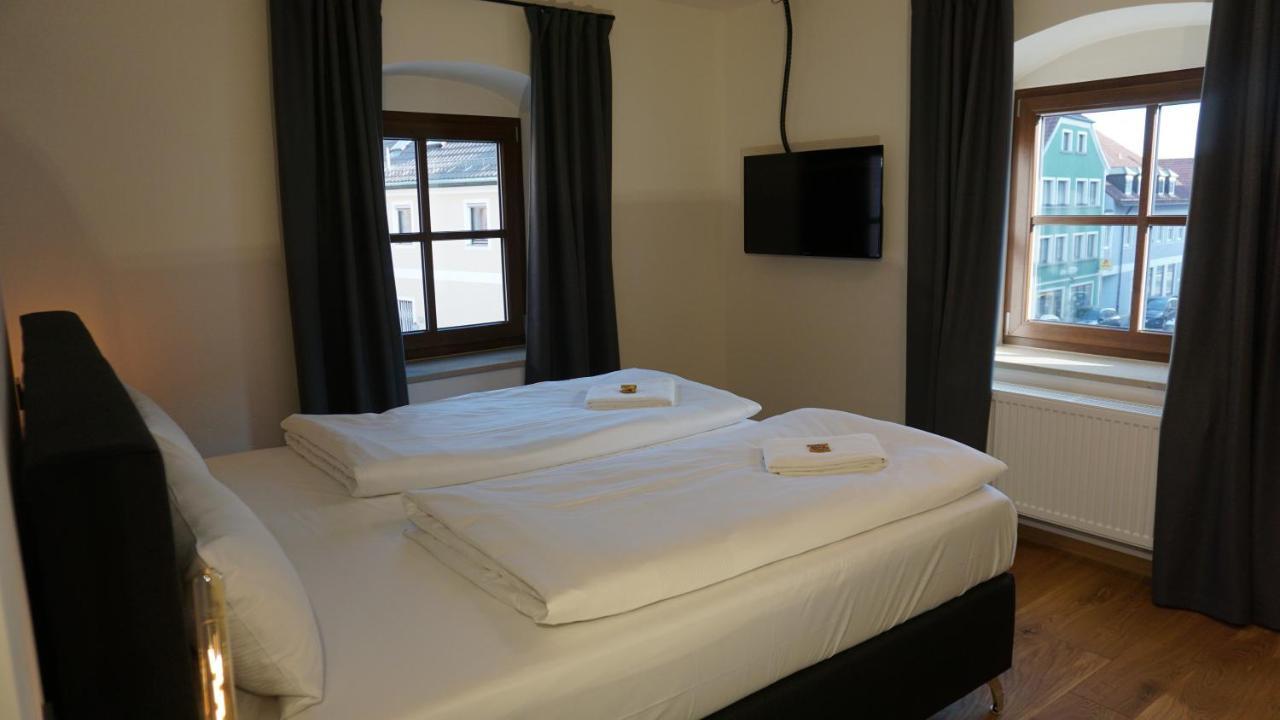 Hotelgasthof Kirchenwirt Schierling Екстериор снимка